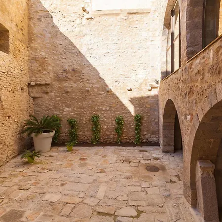 As Palau Dels Alemanys Boutique Monument 아파트호텔 4*