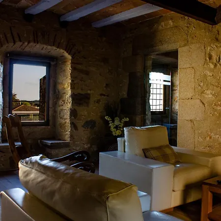 As Palau Dels Alemanys Boutique Monument Hotel apartamentowy Girona